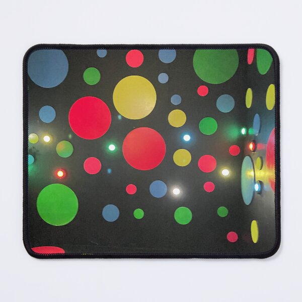 Vista previa del artículo con la obra «Puntos de colores», diseñado y vendido por Slsykes88.