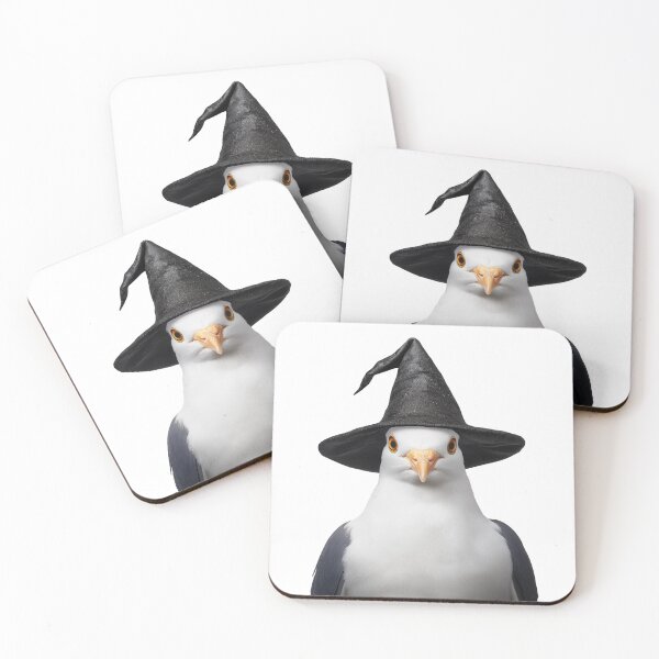 Artikelvorschau, Taube mit Halloween-Hexenhut entworfen und verkauft von LazyOwlStore.