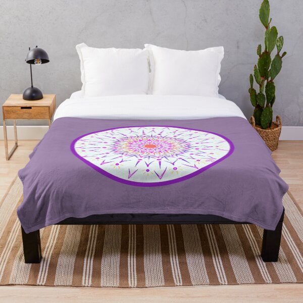 Artikelvorschau, Mandala rund, positiv lila/rot entworfen und verkauft von EB-DigitalART.