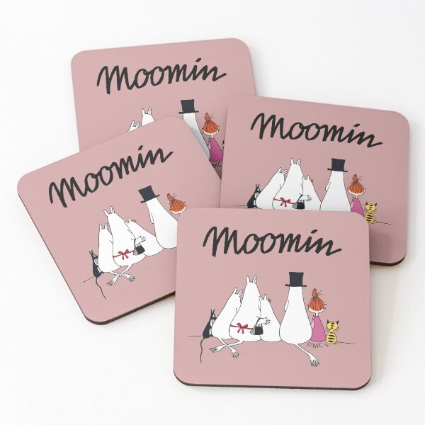 Artikelvorschau, Muminfamilie sitzend entworfen und verkauft von MoominStore.