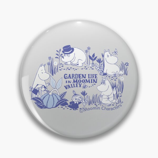 Aperçu de l'œuvre Moomin Garden Life In Moominvalley Floral Blue Print créée et vendue par MoominStore.