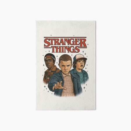 Aperçu de l'œuvre Stranger Things pour enfants dans un style illustré audacieux, Eleven se tient devant avec un regard intense, Dustin et Lucas derrière, évoquant la nostalgie de la science-fiction des années 80 créée et vendue par MystiS.