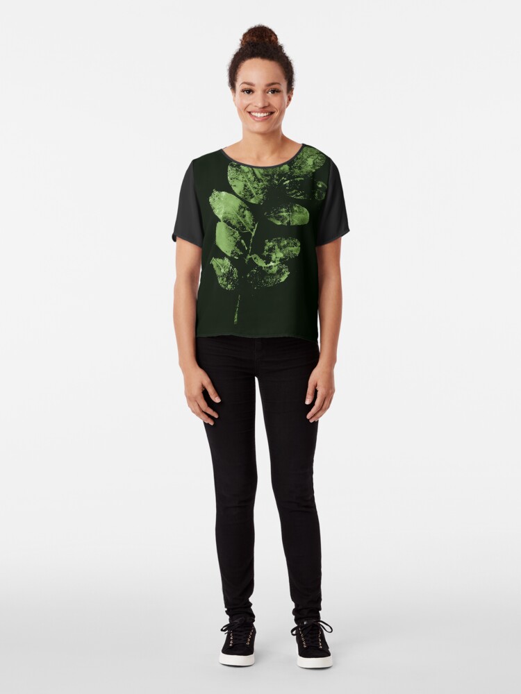 Alternative Ansicht von Bezauberndes Grünes Wald Blatt Chiffon Top