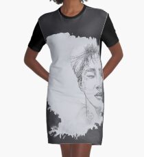 EXO's Suho T-Shirt Kleid