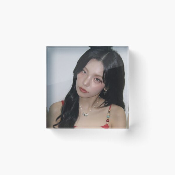 Item preview, ITZY GOLD IMAGINARY FRIEND YEJI MIDZY designed and sold by Valereekmerch.