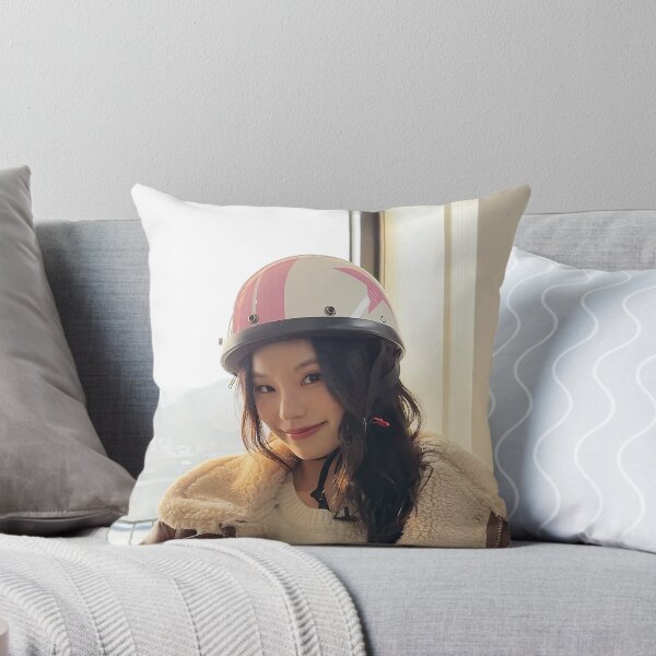 Item preview, ITZY GOLD IMAGINARY FRIEND YEJI MIDZY designed and sold by Valereekmerch.