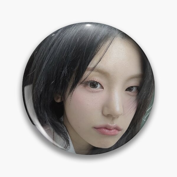 Item preview, ITZY GOLD IMAGINARY FRIEND YEJI MIDZY designed and sold by Valereekmerch.