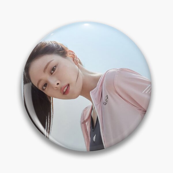 Item preview, ITZY GOLD IMAGINARY FRIEND YUNA MIDZY designed and sold by Valereekmerch.