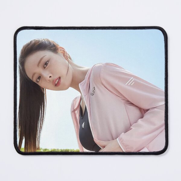 Item preview, ITZY GOLD IMAGINARY FRIEND YUNA MIDZY designed and sold by Valereekmerch.