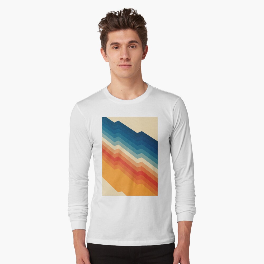 Aperçu de l'œuvre T-shirt manches longues créée et vendue par tracieandrews.