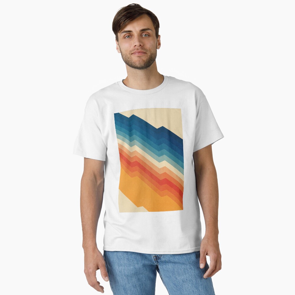 Aperçu de l'œuvre T-shirt classique créée et vendue par tracieandrews.