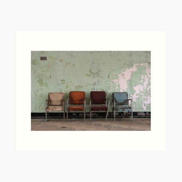 Waiting..... Art Print