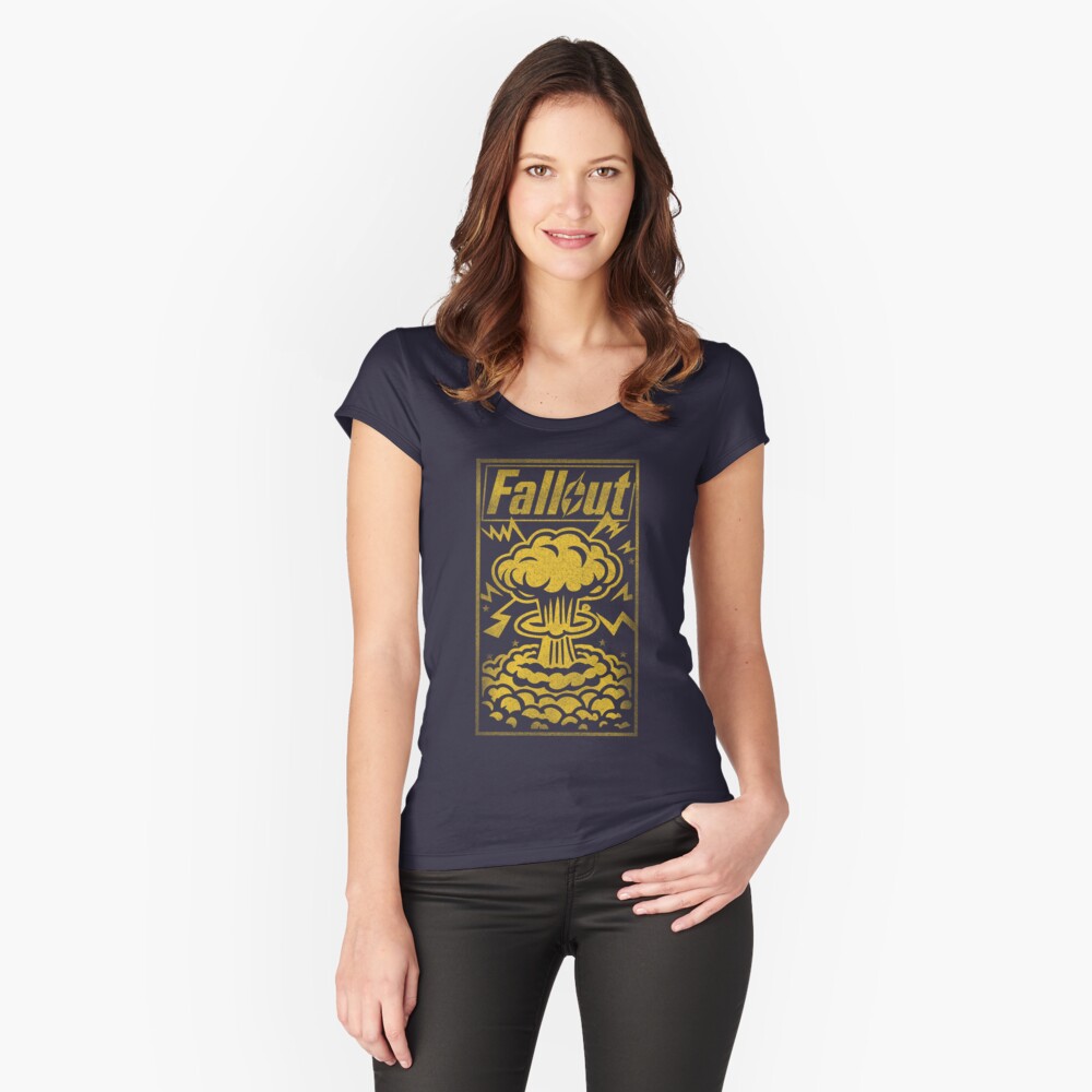 Vista previa del artículo con la obra «Camiseta entallada de cuello ancho», diseñado y vendido por ChunkByChunk.