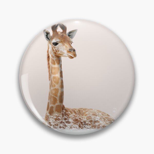 Artikelvorschau, Baby Giraffe in Badewanne Rosa Druck, Giraffe Baden, Tiere in der Badewanne Kunst von Synplus entworfen und verkauft von synplus.