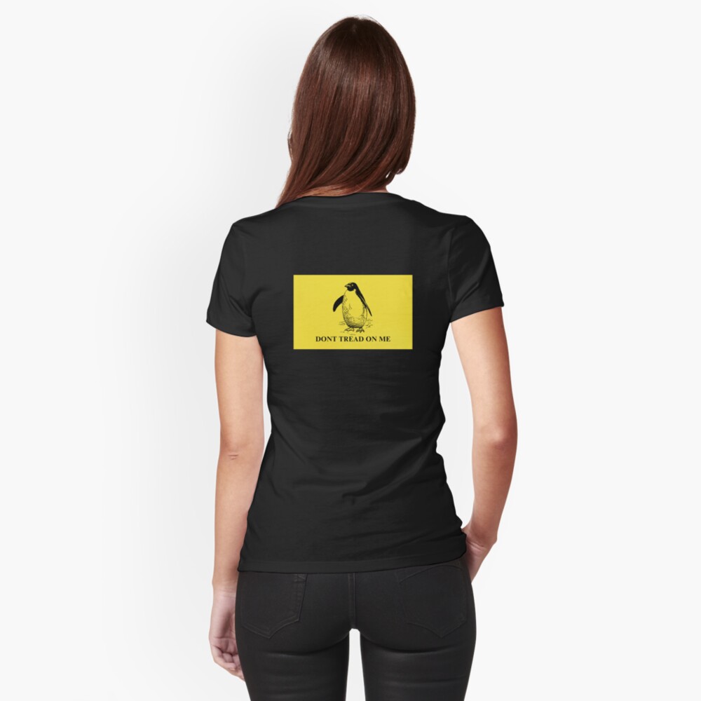 Aperçu de l'œuvre T-shirt moulant créée et vendue par AltEducation.
