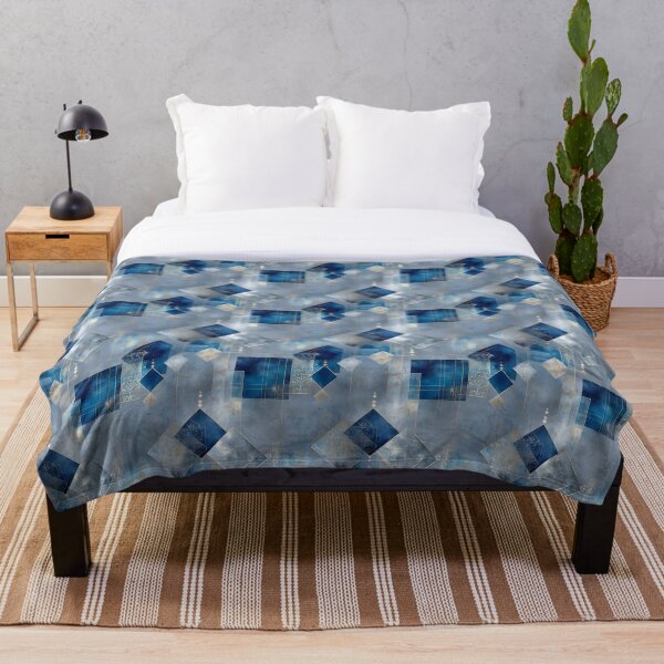 Aperçu de l'œuvre Géométrie glaciaire – Design abstrait élégant bleu et or créée et vendue par Moisky Patterns.