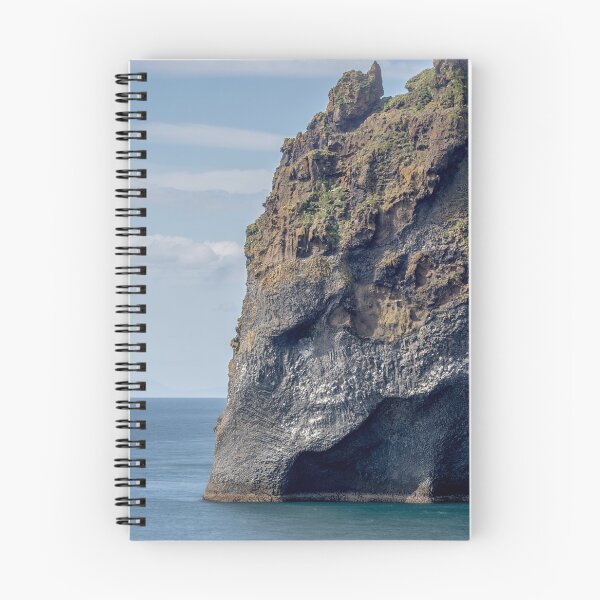 Artikelvorschau, Elephant Rock – Die Illusion der Natur in Island entworfen und verkauft von Kristvin Gudmundsson.