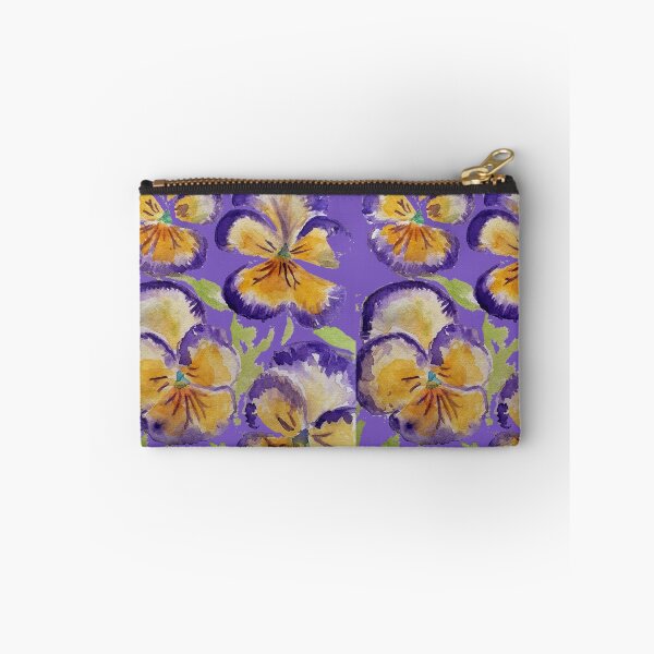 Artikelvorschau, Viola-Aquarell-lila Blumenmuster auf Lila entworfen und verkauft von Sarah Rajkotwala.