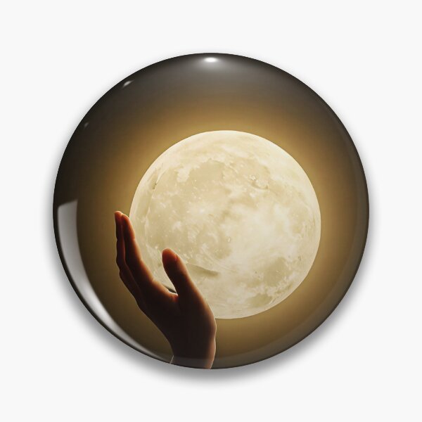 Item preview, Una mano sosteniendo la luna. designed and sold by PattaZone.
