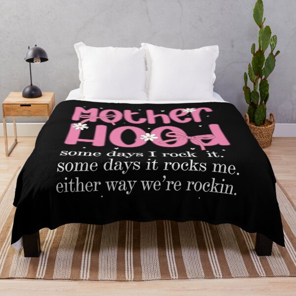 Artikelvorschau, Lustige Mutterschaft Kokette Schleife Checker Retro Mama Muttertag Rosa Kokette entworfen und verkauft von SouQ-Art.