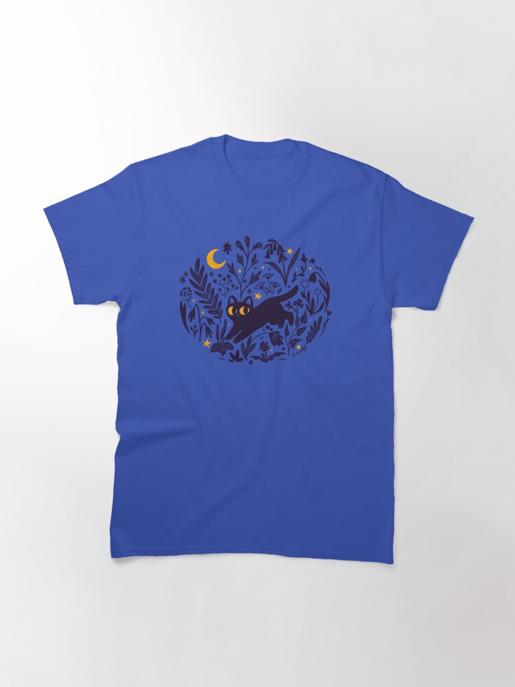 Imagen 3 de 7, Camiseta clásica con la obra noche de verano, diseñada y vendida por hellocloudy.