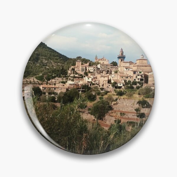 Aperçu de l'œuvre Village créée et vendue par Peacemountain Adventures.