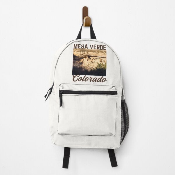 Vista previa del artículo con la obra «Parque Nacional Mesa Verde de estilo vintage, Colorado - Texto marrón», diseñado y vendido por WesternLocales.