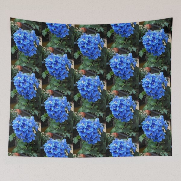 Artikelvorschau, Blauer Delphinium entworfen und verkauft von EasterDaffodil.