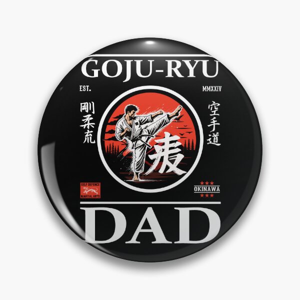 Artikelvorschau, Goju-Ryu Karate Dad Design mit Karateka und Kanji entworfen und verkauft von RetroMaritalArt.