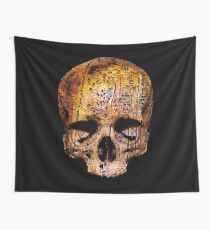 Totenkopf mit Baumrinde und Wurmlöchern Wandbehang