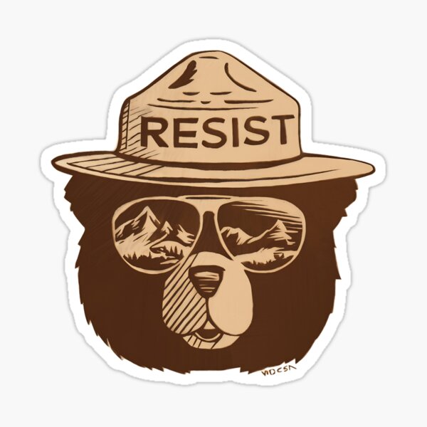 Vista previa del artículo con la obra «Protejamos nuestros parques nacionales. Apoye a Smokey, el oso. Resistamos el parque y salvemos el medio ambiente.», diseñado y vendido por SkeletonsDanger.