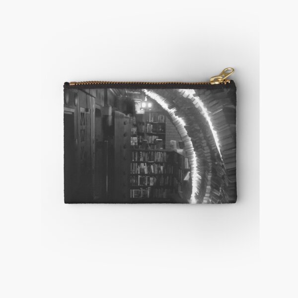 Item preview, Última librería - Los Ángeles- California designed and sold by Emilia Oxelheim.