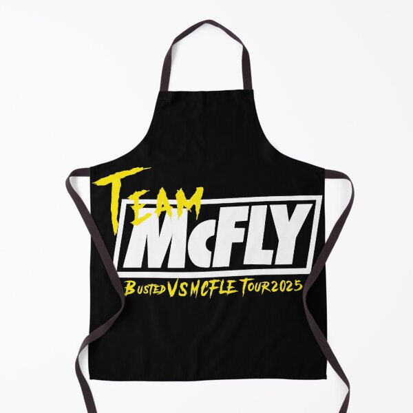 Artikelvorschau, Busted vs McFly Party Shirt, McFly T Shirt entworfen und verkauft von SaboCollita.