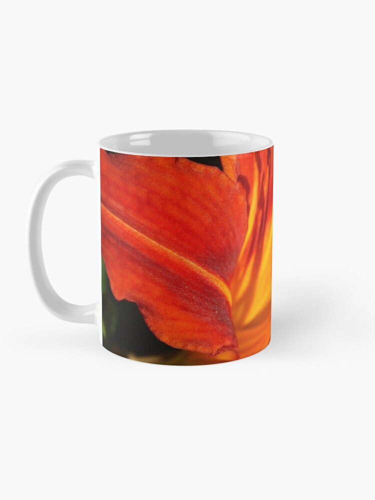 Alternate view of Red Daylily (Hemerocallis) from A Gardener's Notebook Mug