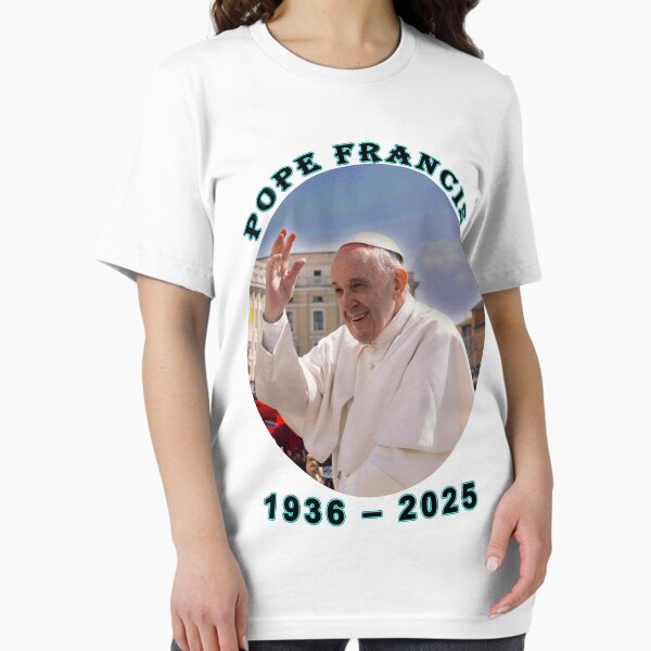 Pope Francis in Memoriam Greeting the Faithful Essential T-Shirt