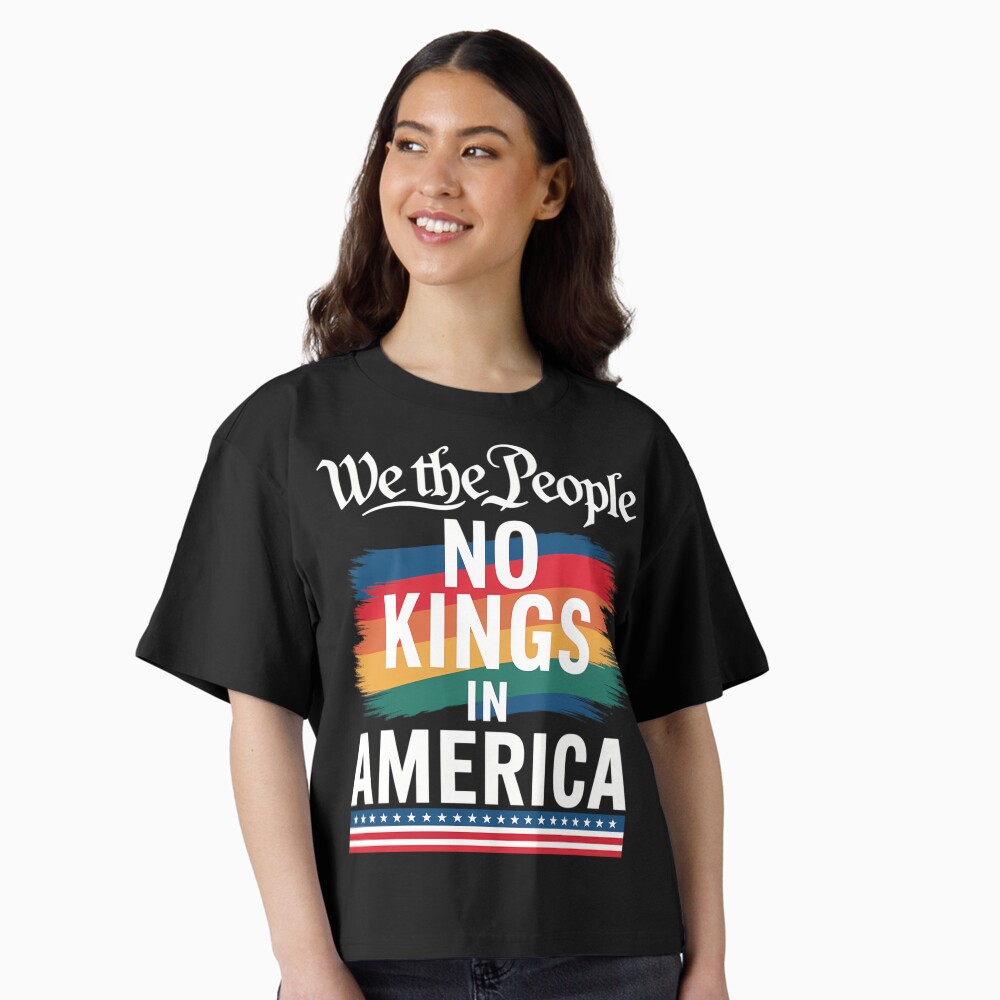Artikel-Vorschau von Boxy T-Shirt, designt und verkauft von MAKOPOKOShop.