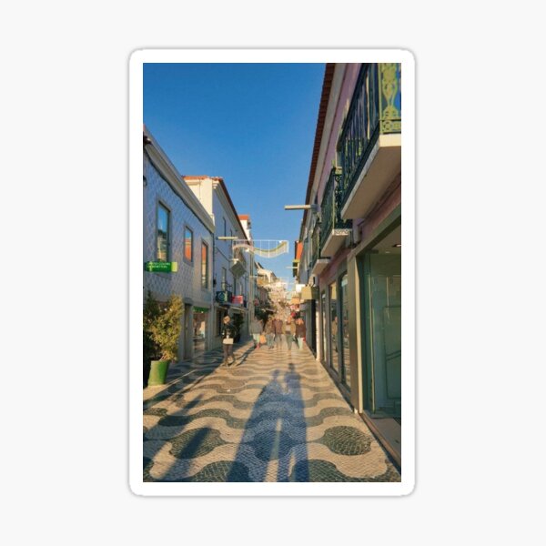 Artikel-Vorschau von Eine Straße in Portugal, designt und verkauft von Doodles & More Emporium.