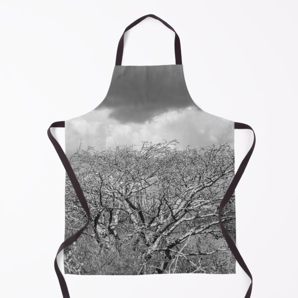 Item preview, gran árbol seco en blanco y negro designed and sold by felipequeiroz.