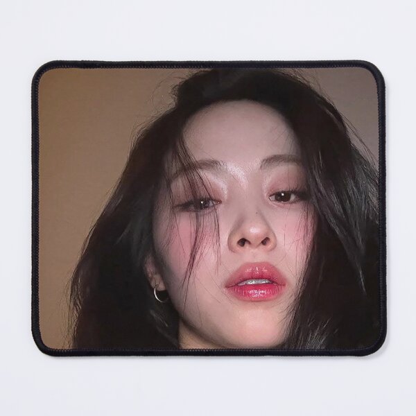 Item preview, ITZY GOLD IMAGINARY FRIEND RYUJIN MIDZY designed and sold by Valereekmerch.