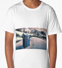 Tardis in the Snow Long T-Shirt