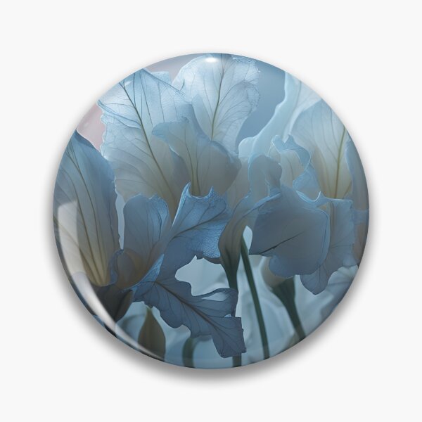 Artikelvorschau, Weiße Iris in Blau entworfen und verkauft von Khala.