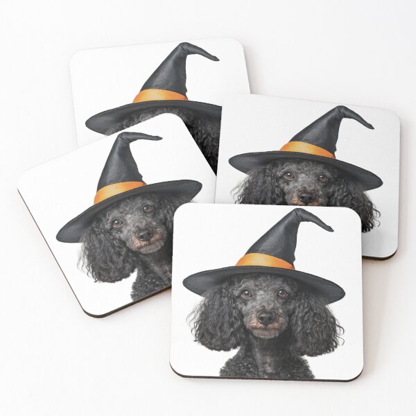 Artikelvorschau, Pudelhund trägt Halloween Hexenhut entworfen und verkauft von LazyOwlStore.