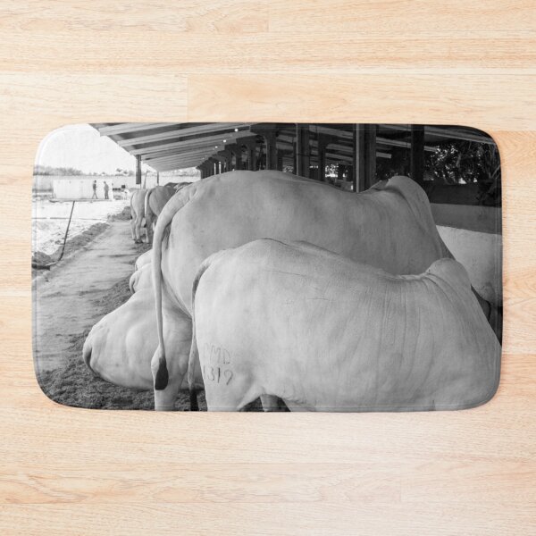 Item preview, nelore eating in the stable 4 designed and sold by felipequeiroz.