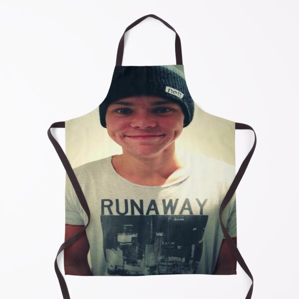 Item preview, Ashton Irwin 5 Sos-min, Google, Pinterest, Amazon, Ebay, Etsy, Google Shopping 15 designed and sold by alkamhfashion.