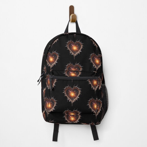 Artikelvorschau, Herz des Universums – Kosmisches Sunburst-T-Shirt-Design entworfen und verkauft von AleksKos.