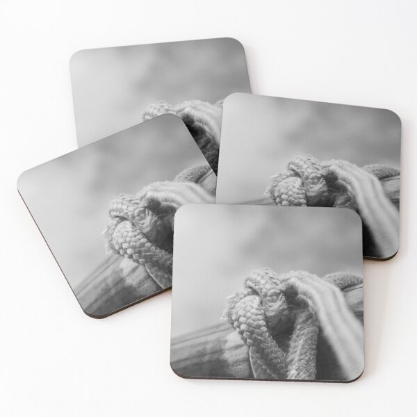 Item preview, a knot in black and white designed and sold by felipequeiroz.