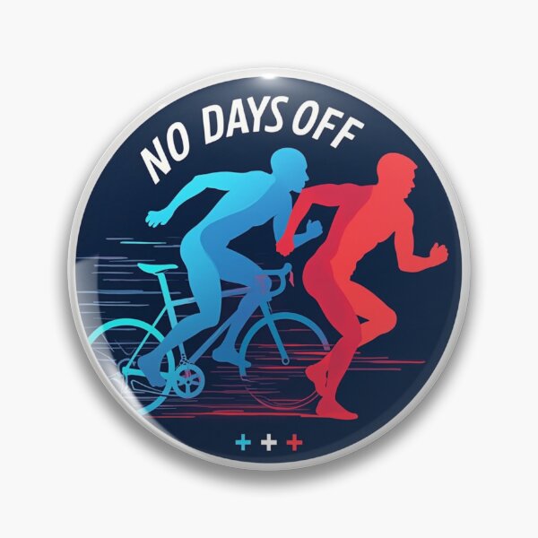 Artikelvorschau, Keine freien Tage – Triathlon Grind Motivationsdesign entworfen und verkauft von Triathlongram.