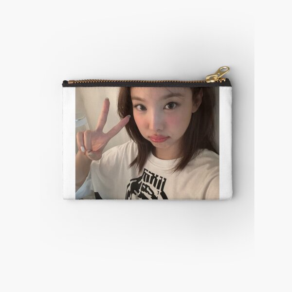 Artikelvorschau, Zweimal Nayeon entworfen und verkauft von angel-00.