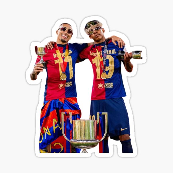 Vista previa del artículo con la obra «Yamal Raphinha - FC Barcelona», diseñado y vendido por MadeinAugust13.