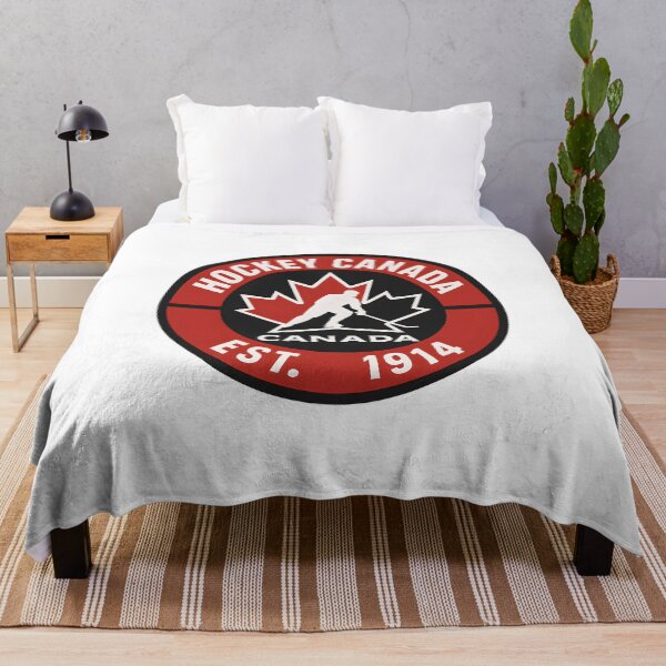 Artikelvorschau, Hockey Canada EST. 1914 Schwarzer Kreisaufkleber – Vintage Canadian Hockey Pride entworfen und verkauft von WAUZ.
